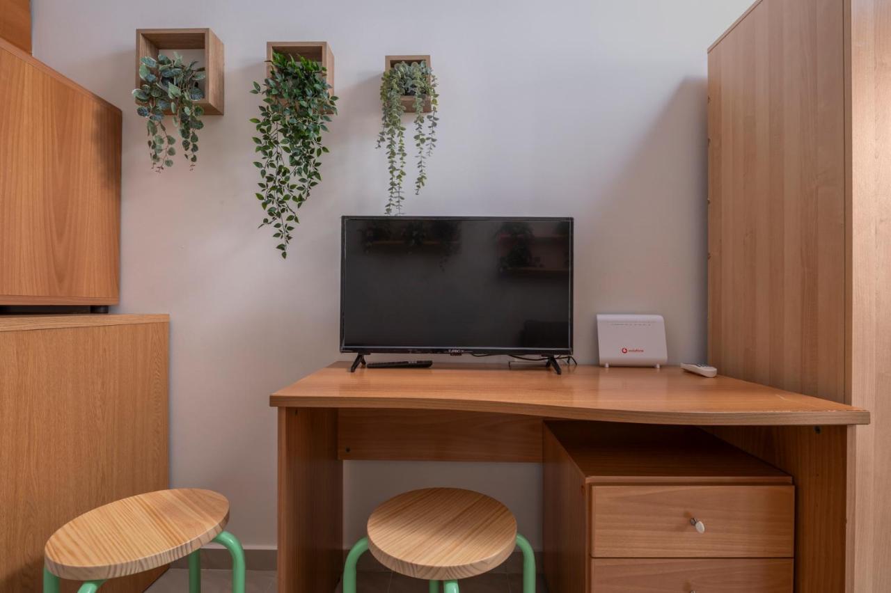 Kosmos Service Apartment Beautiful Studio 1 With Additional Cost Parking Tessalónica Exterior foto